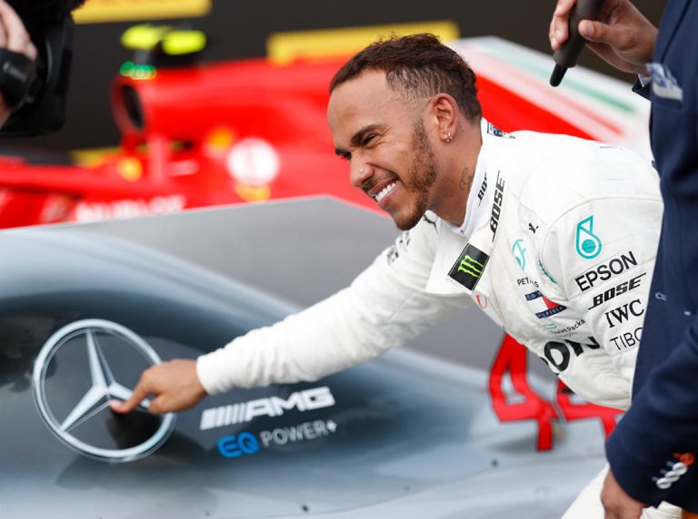 Hamilton o slamanju Ferrarija pritiskom