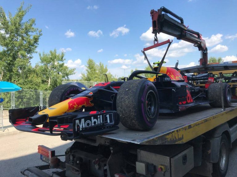 Renault pod paljbom Verstappena i Red Bulla